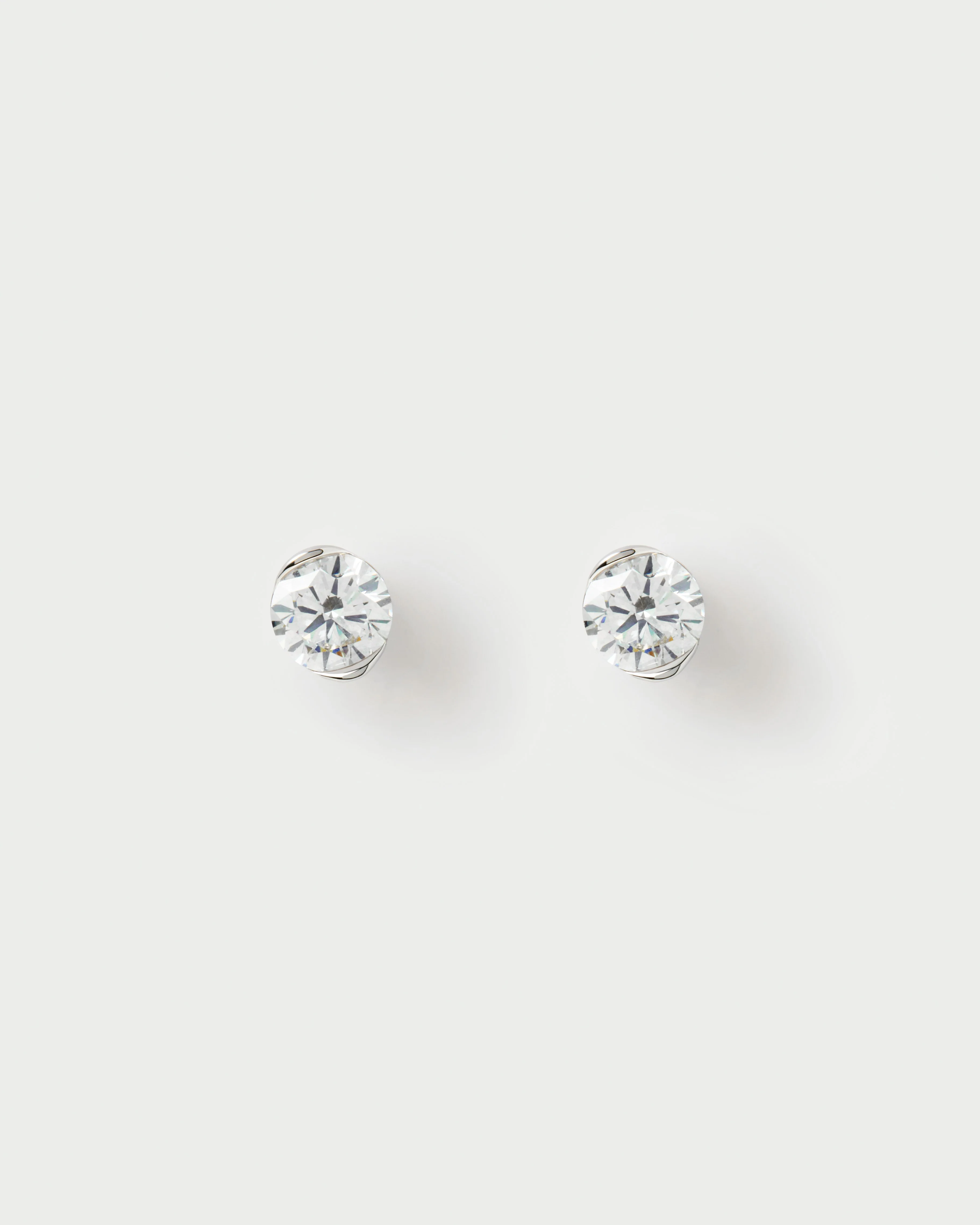 Diamond and white gold Grace stud earrings