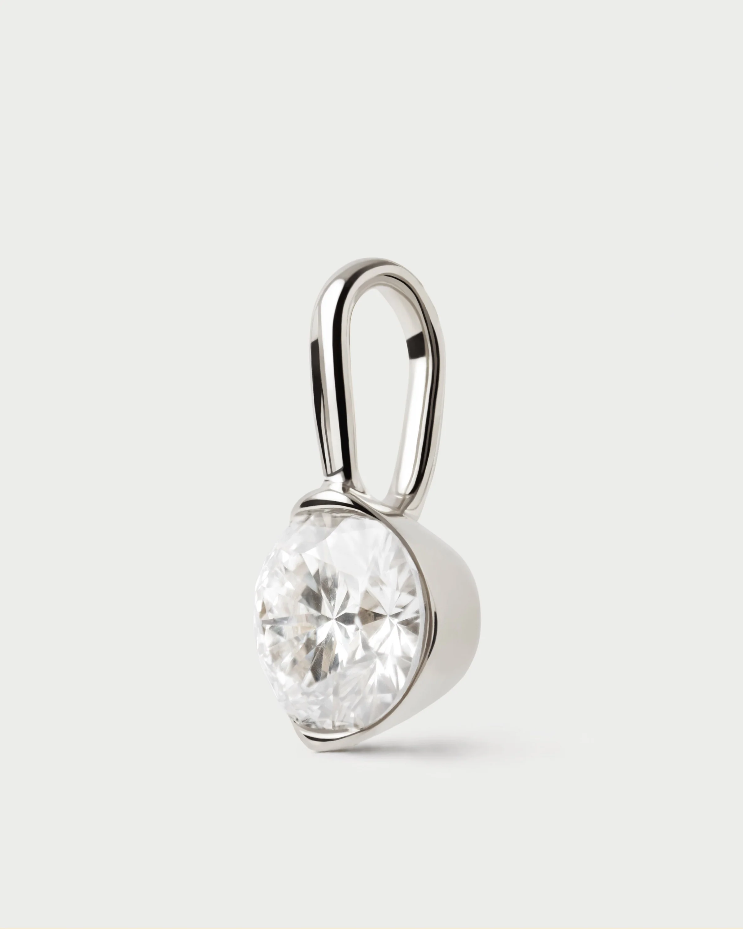 Diamond and white gold Grace Mini pendant