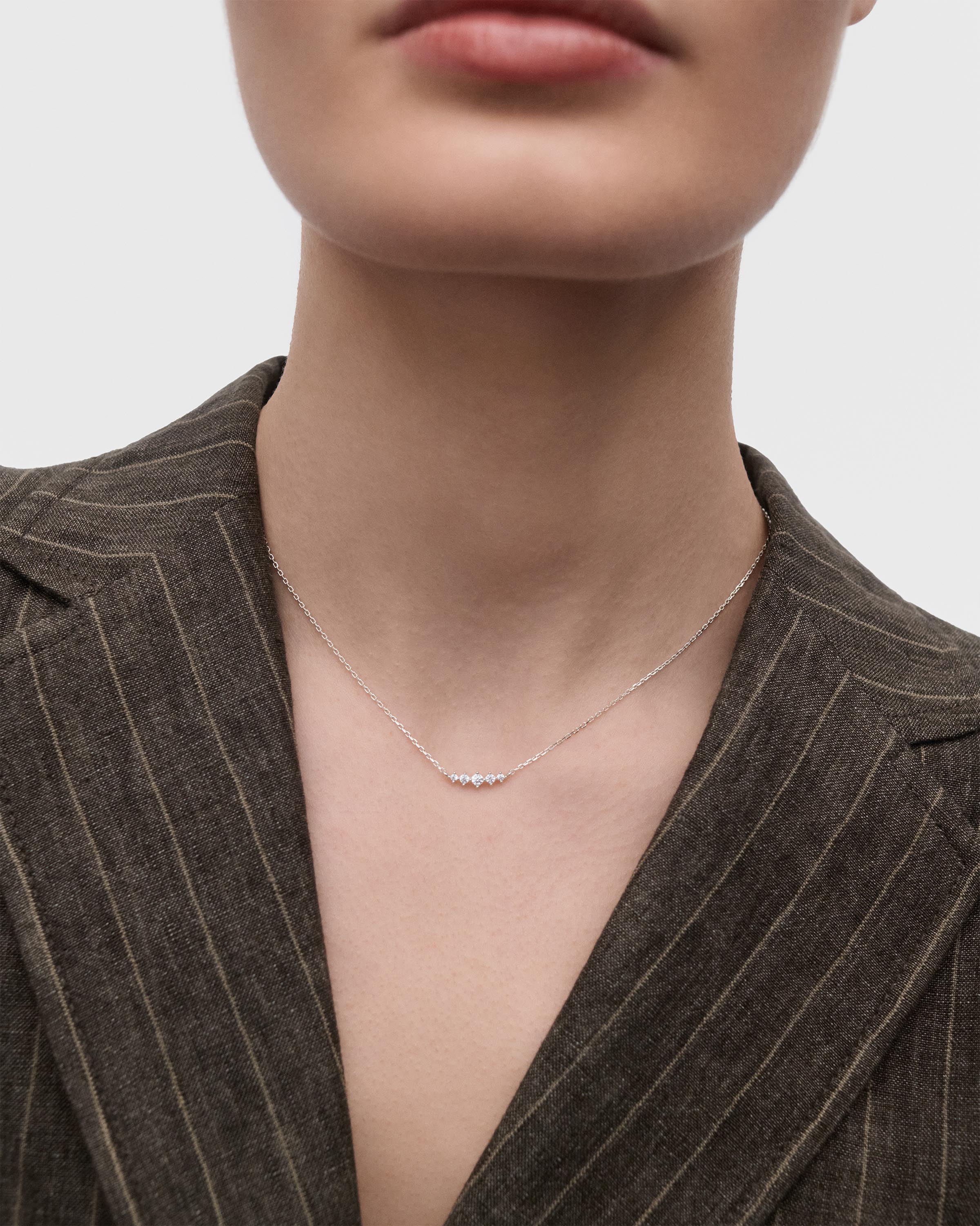 Estela silver necklace