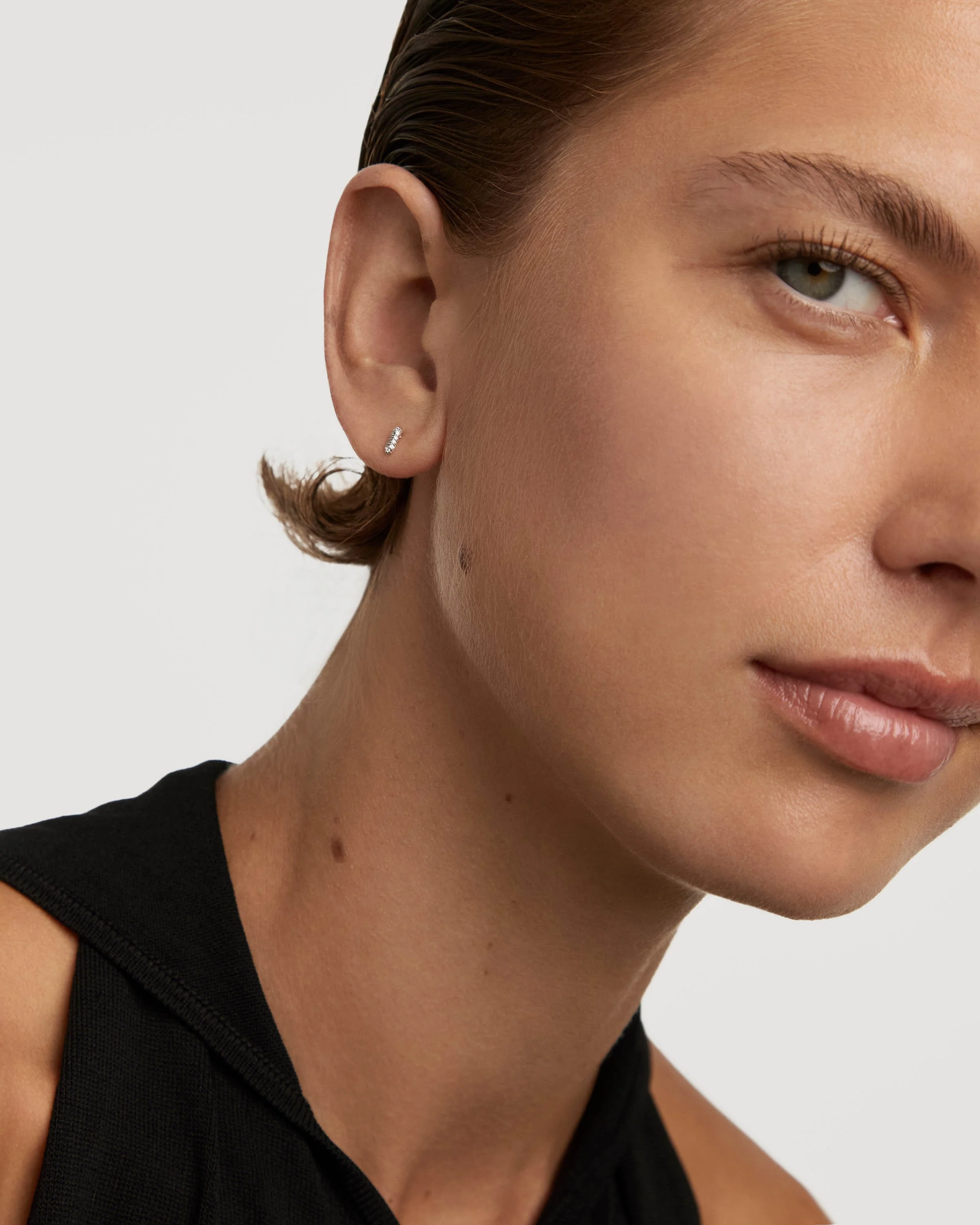Diamonds and gold Pop single earring