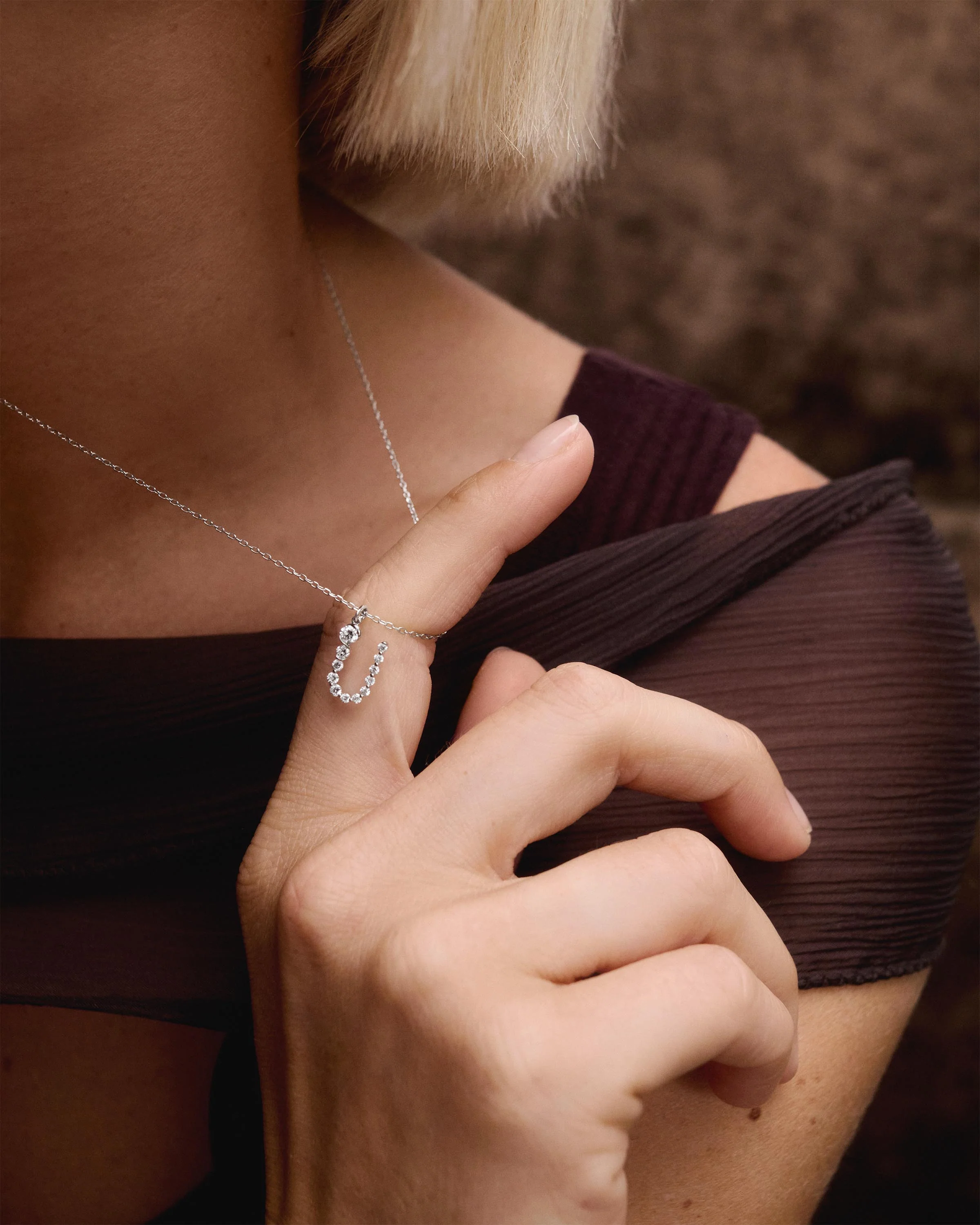 Diamonds and white gold U initial pendant 6 Diamonds and white gold U initial pendant