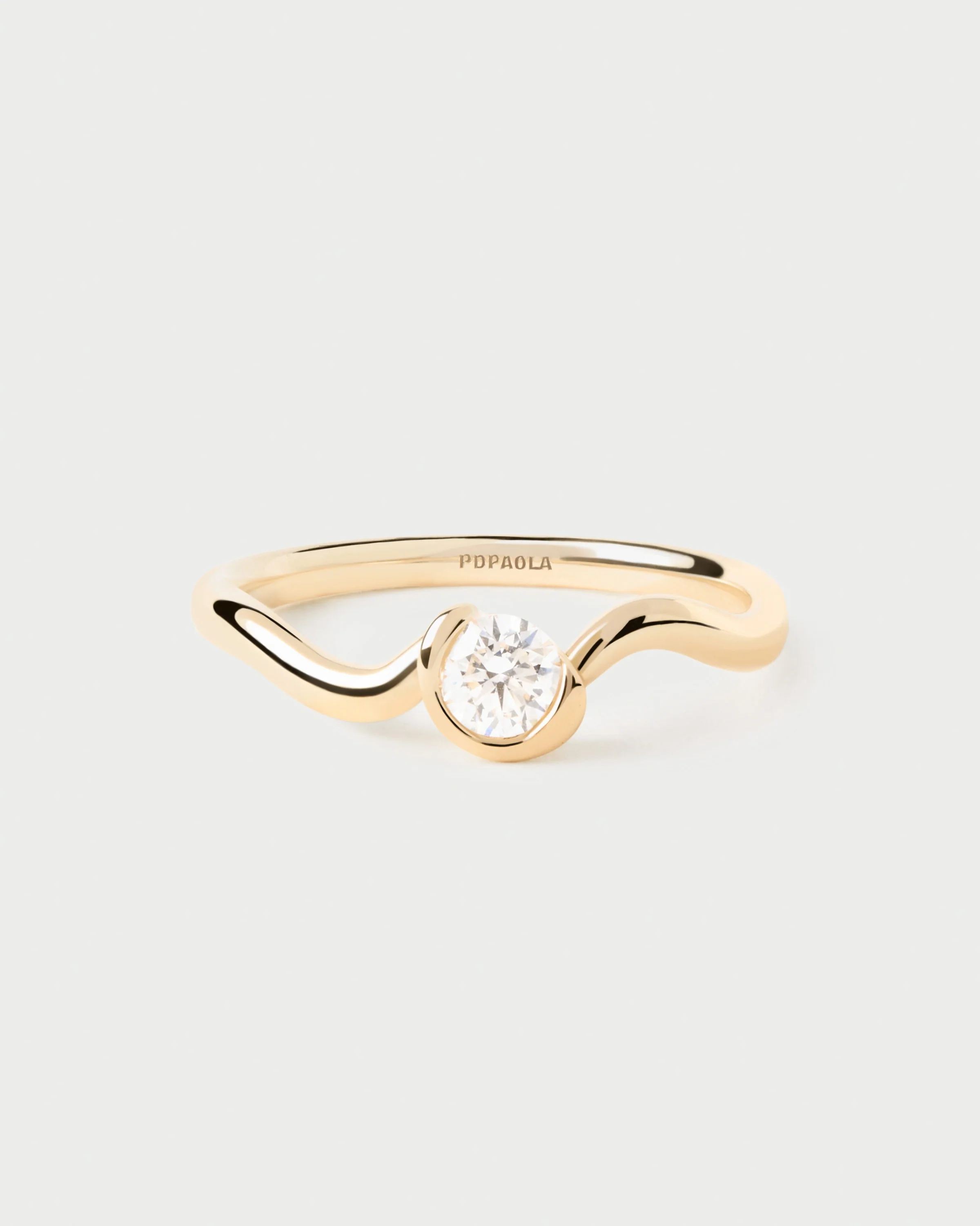 Diamonds and gold Delia ring