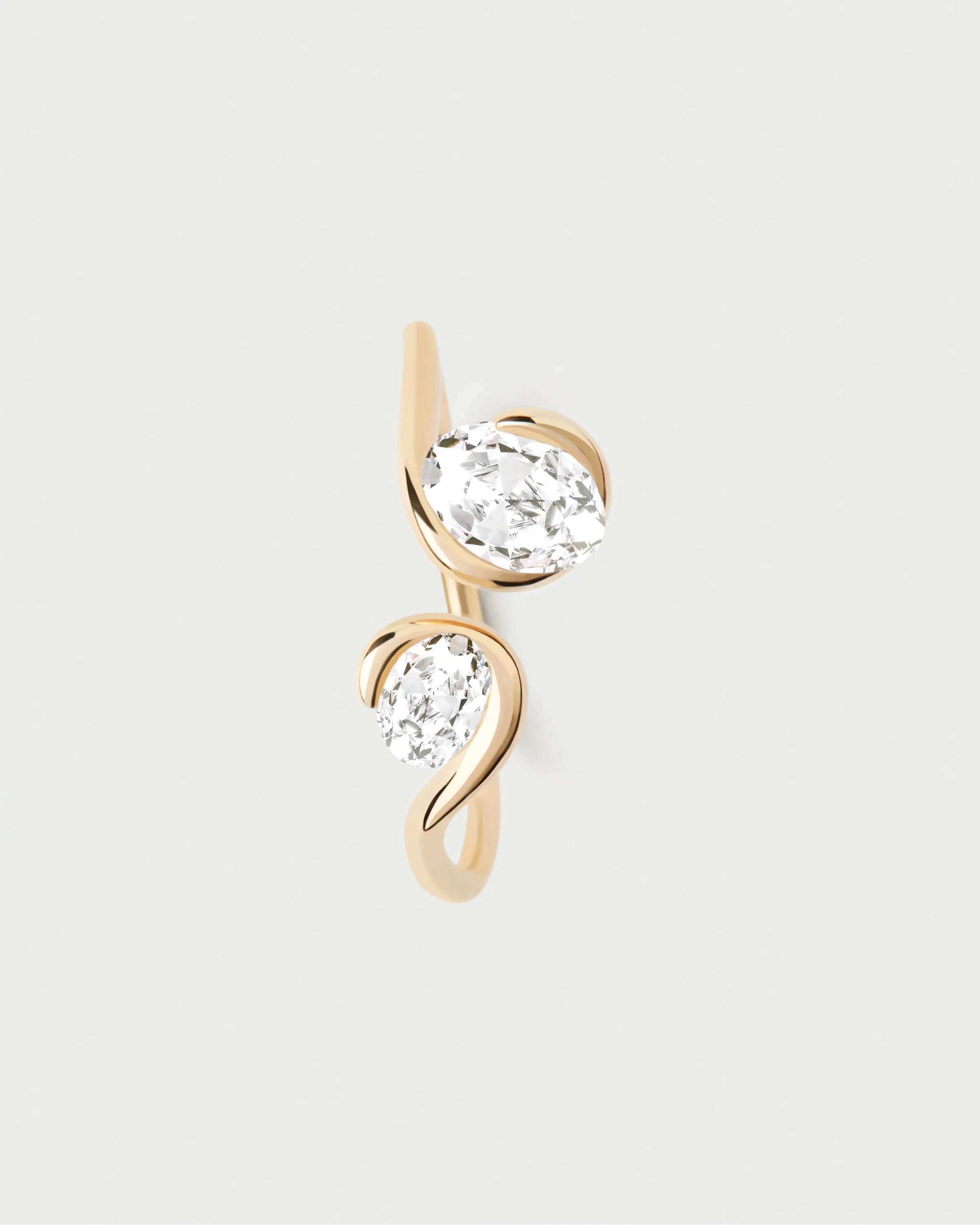 Diamonds and gold Lea ring